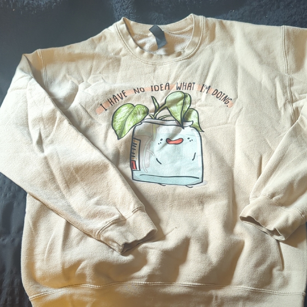 Cream Graphic Sweatshirt with Plant Illustration